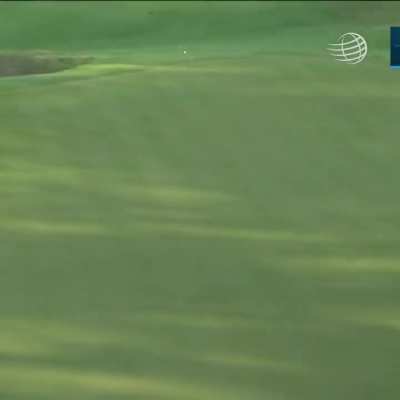 Rory McIlroy's tee shot today on a 375-yard par4