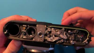 Stiff Nikon F2 Advance Lever