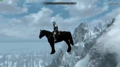 [Skyrim] First time playing Skyrim. Did not know that was a dragon...