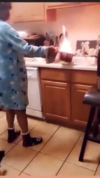 MAMA!!