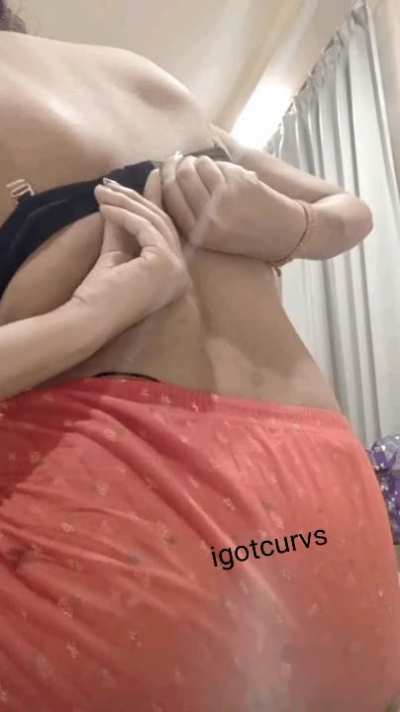 please help me to unhook my bra [F]