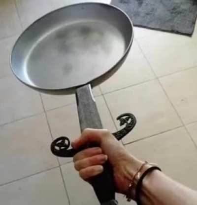 Demoknight be like