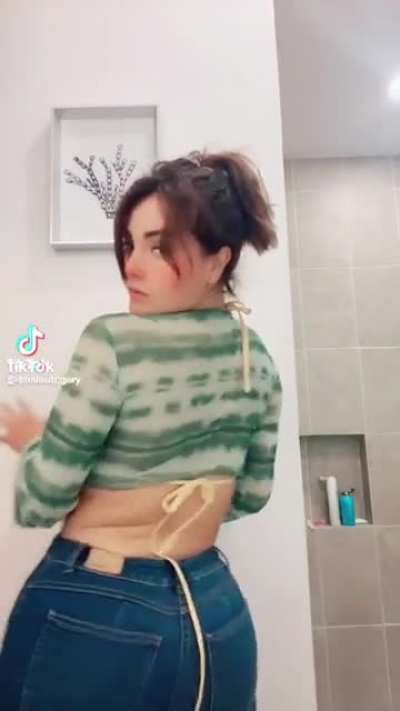 Anyone know who this is ?