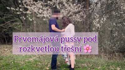 Prvom&aacute;jov&aacute; pussy 😋 (sextape)
