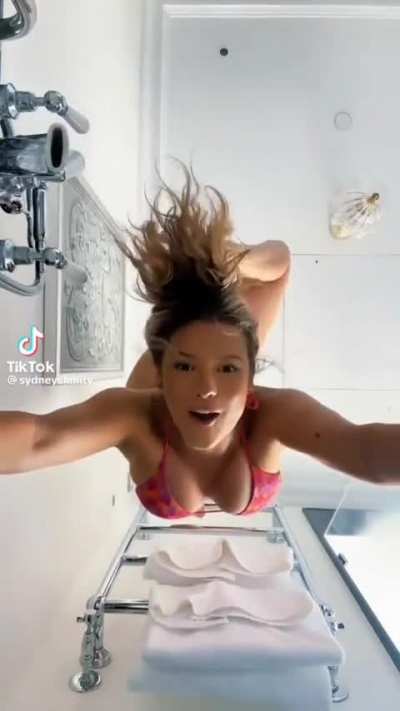 Gymnast Angle 🍒