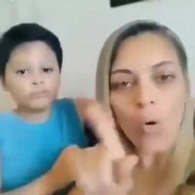 Mamãe falou