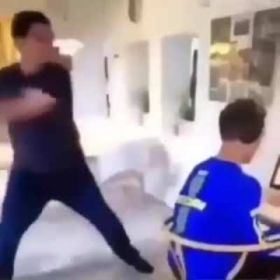 T&aacute; certo, jogado de forte noite tem que morrer