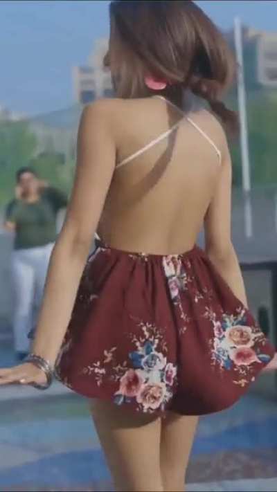 Those legs thoug<wbr>h😍😍..<wbr>.what a babe