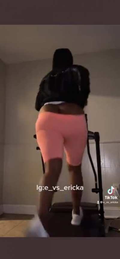 this shit hit better in slow mo 😩