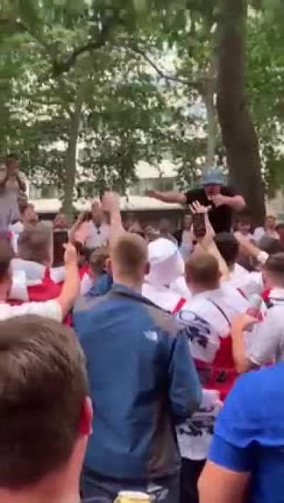 Average England supporter