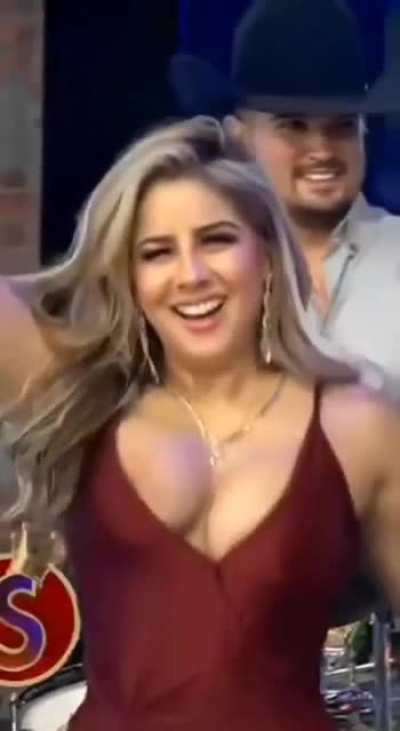 Datsy Acu&ntilde;a