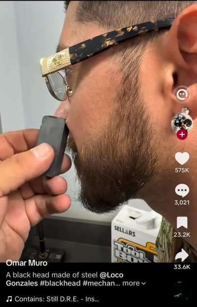 tiktok user @omarmuro
