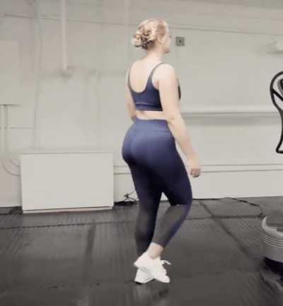 She&rsquo;s hot even when she does something as simple as walking.