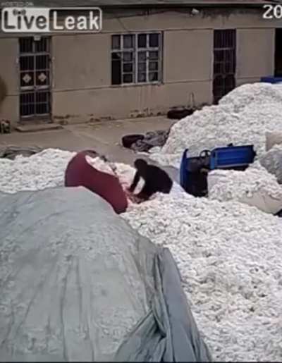 Genius opens a bale of cotton with a lighter. Results are as expected