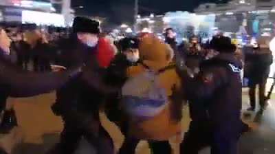 Huge respect to these people (Moscow anti war protests)
