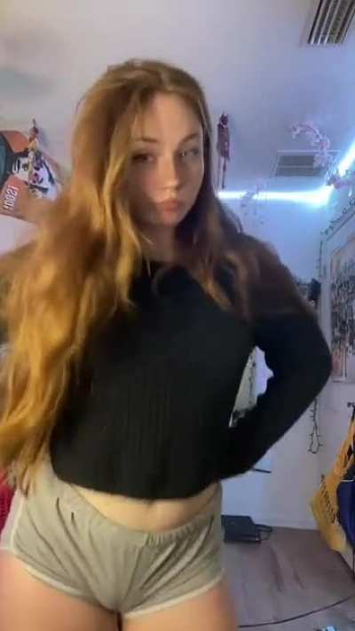 thqttie wearing same fit @ twitc<wbr>h.tv/<wbr>thqtt<wbr>ie