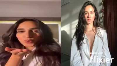 Hina Afridi,Sana Javed,Mamia Shahj<wbr>affer<wbr>,Iqra Aziz,Dure Fishan & Hira Umer..Choose Who Seduced u Better...?
