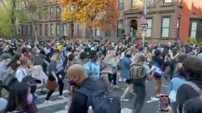 The scene at Dekalb and Cumberland in BK today. This is happiest I’ve ever seen NYC.