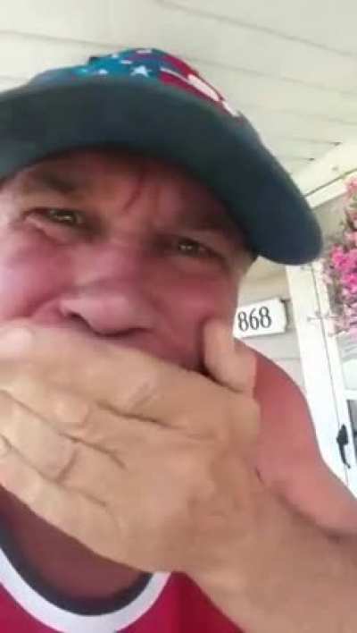 Please don't do what this guy just did, watch what he does.