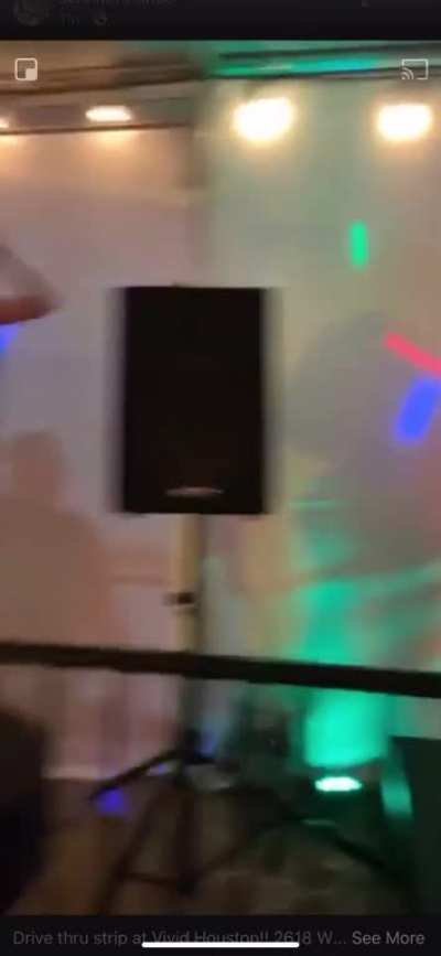 Drive through strip club now operating