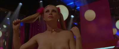 Perfect Plots in 'Employee of the Month' (2006) Fiona Gubelmann