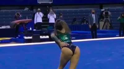 Skyla Schulte: Michigan State University gymnastics 💚🤍🤸🏽&zwj;♀️