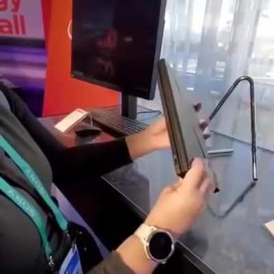 The most impressive convertible computer I have ever seen 🔥
