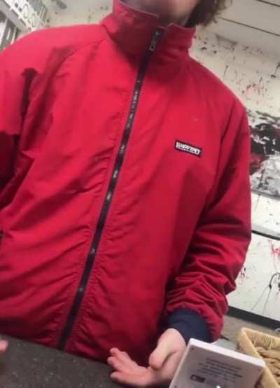 Teen tries to buy vape and says he&rsquo;s 21