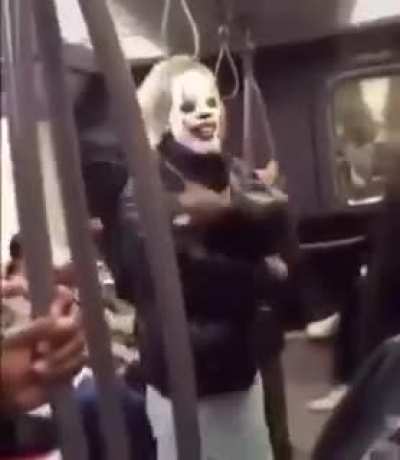 JoKerHhhH!! PENNYWISEUU