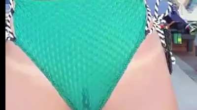 Anitta touching her pussy
