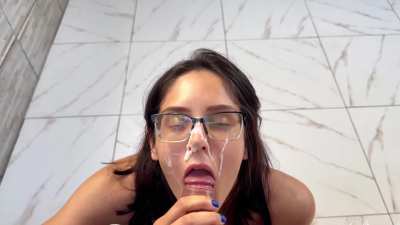 I love some warm milk in my face