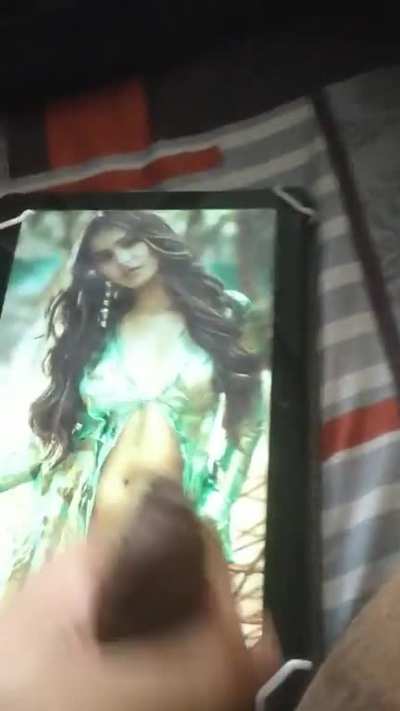 Cum tribute Tara