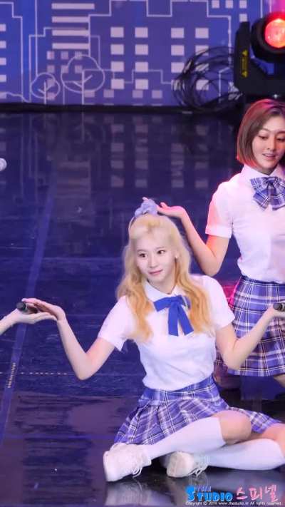 190707 Sana's fall