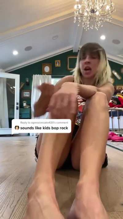 Gabbie Hanna