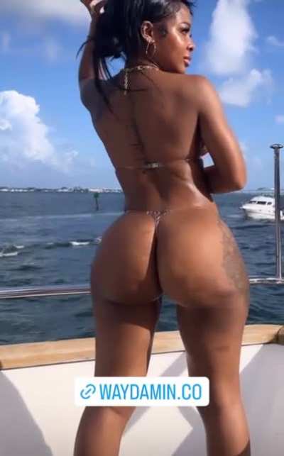 🍑