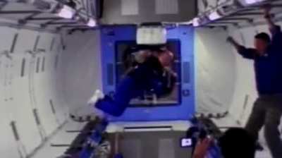If you can&rsquo;t reach a wall you can get stuck in space