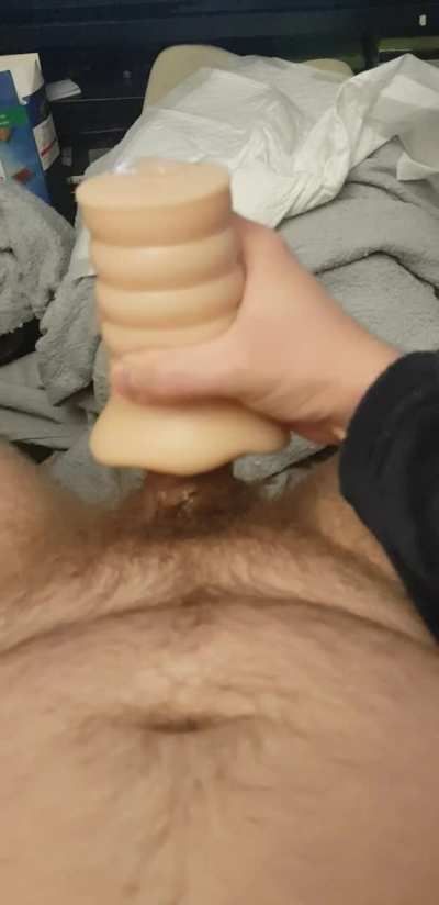 [29mUK] Wishing this was your pussy 🥵 (Holly realistic pussy - Thrust)