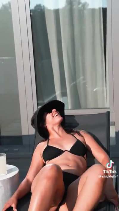 Bathing suit 