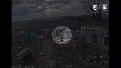 Ukrainian FPV drone from the 414th UAV Brigade &ldquo;Madyar Birds&rdquo; hit Russian Soldier trying to defend himself with a Watering can, Donetsk Region