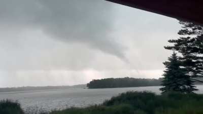 That&rsquo;s a tornado&hellip;That is a f***ing tornado.
