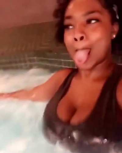 🤯