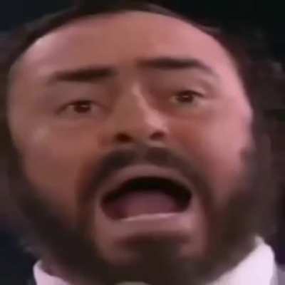 Blursed_Chomp