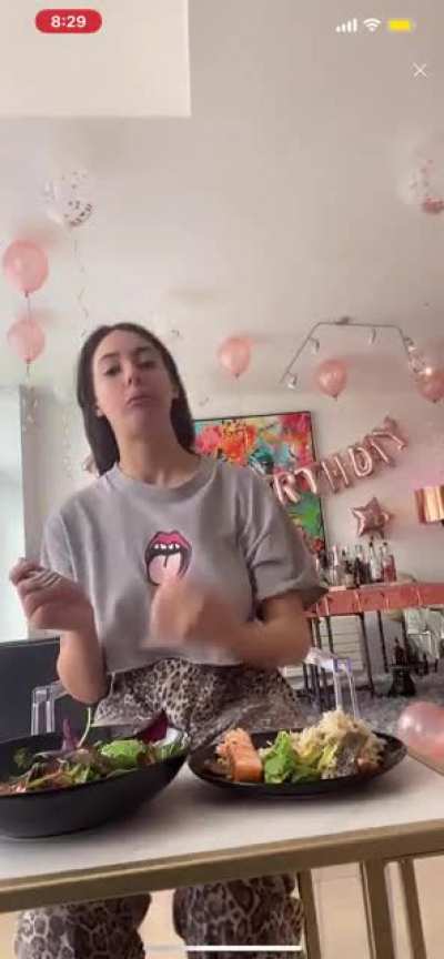 Forget her name, doesn&rsquo;t stream anymore