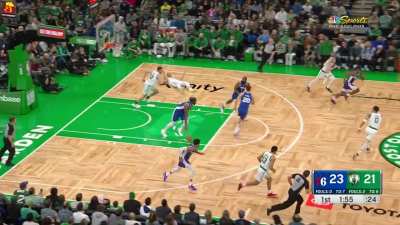 [Highlight] Embiid takes the rebound coast to coast and walks around Tatum