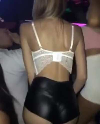 Clubbing