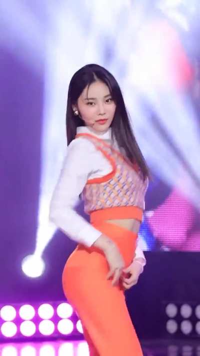 ARTMS - Jinsoul 
