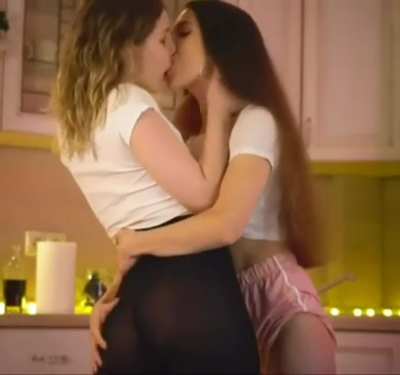 The Way She Slapped Her Booty