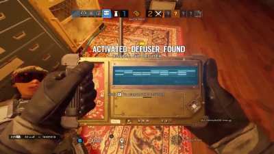 How a champ 1v1s monty