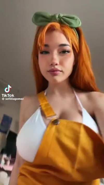 Her wearing nami's stamped outfit