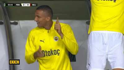 Becao dancing. <3